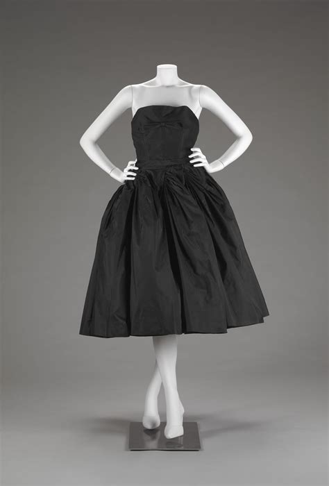 50s inspired dior dress|vintage Dior dress photos.